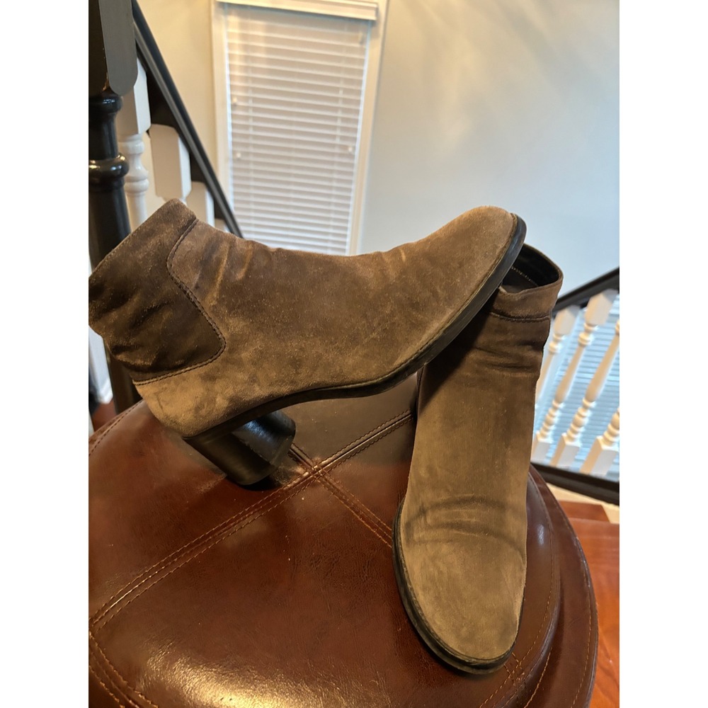 Aquatalia Womens Taupe Suede Ankle Boots Made in Italy Block Heel Size 10